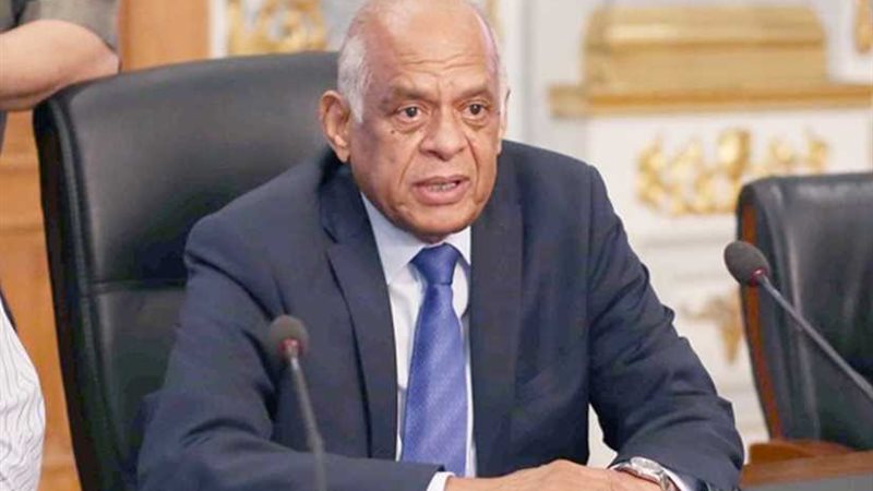 النواب يتلقى العزاء