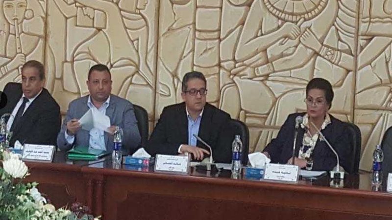 بالصور.. اجتماع موسع