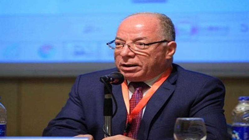 وزير الثقافة يحذر