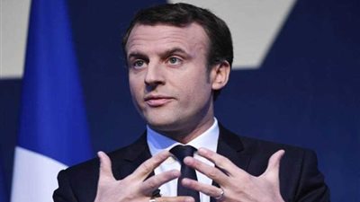 ماكرون يطالب قطر وتركيا وإيران بالتصدي للتطرف الديني