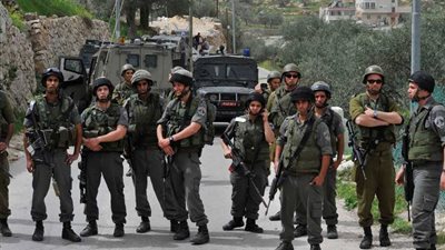 الاحتلال الإسرائيلي يعتقل شابًا فلسطينيًا بالقدس