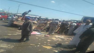 مصرع 4 أشخاص في حادث بالطريق الصحراوي