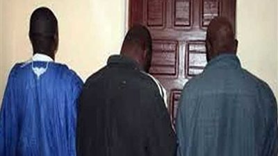 تفاصيل القبض على 3 أفارقه نصبوا على رواد 