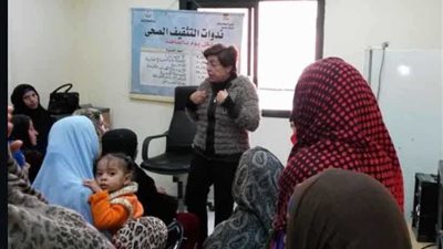 الكشف الطبي على 1501 حالة بقافلة علاجية في سمالوط بالمنيا