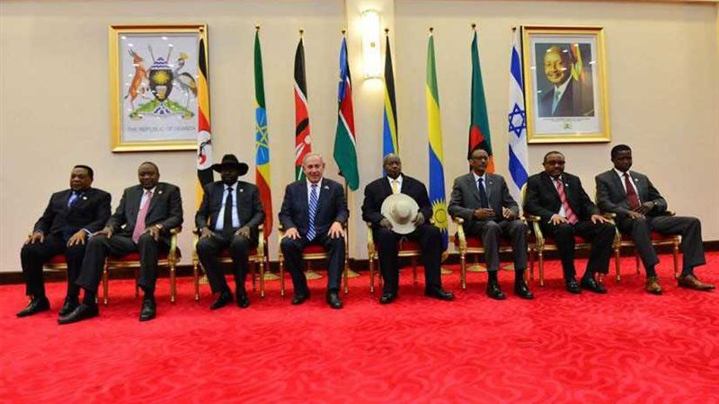 إسرائيل تعبث في إفريقيا..
