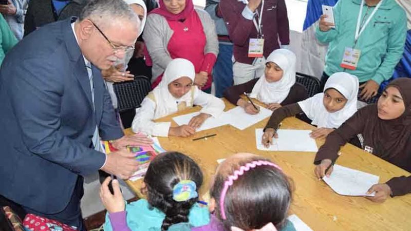 محافظ المنيا يتفقد