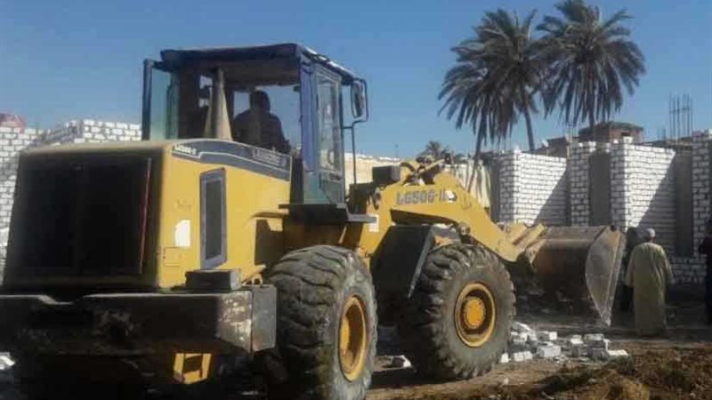 بالصور.. إزالة 20