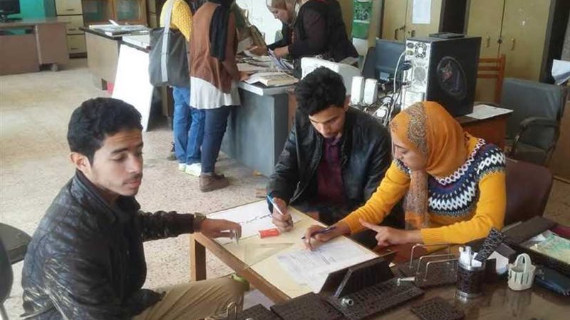 إقبال كبير على سحب