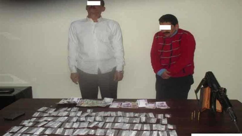 ضبط عاطلين بسلاح