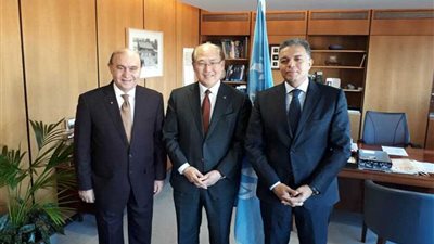 بالصور.. عرفات ومميش يلتقيان الأمين العام للمنظمة البحرية الدولية في لندن