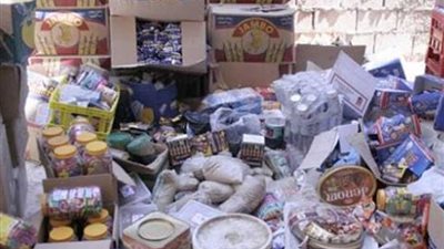 ضبط 17 الف و 832 عبوات وقطع مواد غذائية منتهية الصلاحية بقنا