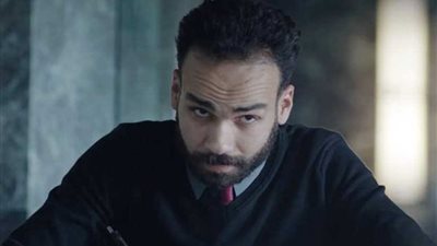 كريم رفعت: يوسف الشريف قدوتي.. والفن أضاع حبيبتي