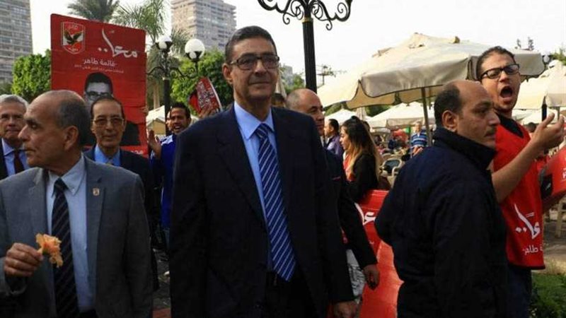 وصول طاهر لمقر النادي