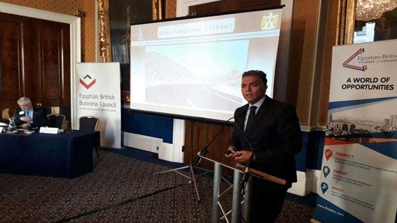 بالصور.. وزير النقل: