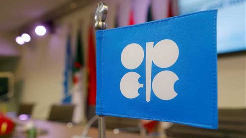 الأوبك تمدد خفض الإنتاج