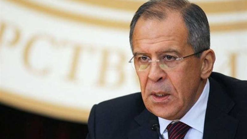 لافروف يجري في روما