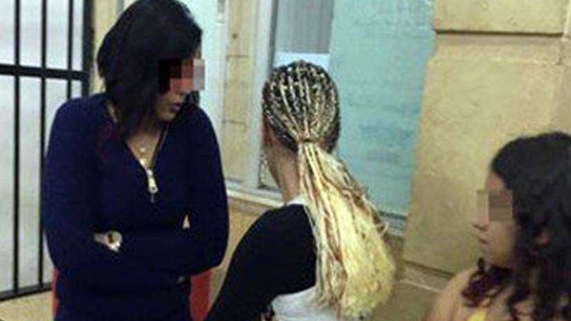 الساعة بـ500 جنيه..