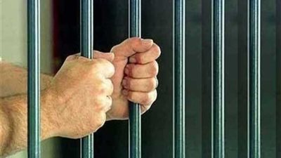 تجديد حبس رئيس حي الموسكي 15 يومًا لاتهامه بتقاضي رشوة