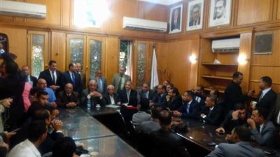 عاشور تعليقا على حكم بطلان شروط القيد: النقابة في حالة دفاع شرعي