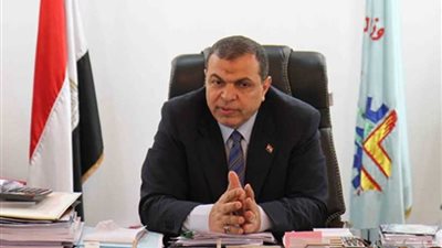 القوى العاملة: نعمل على ضمان استيفاء نسبة الـ5%