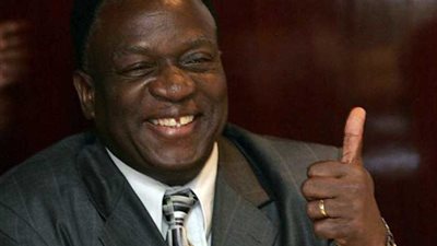 رئيس زيمبابوي يجري تعديلات في تشكيل الحكومة الجديدة