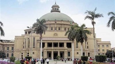 جامعة القاهرة تناقش الترتيب لامتحانات الفصل الدراسي الأول