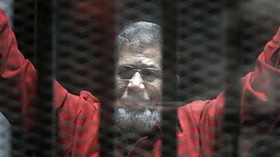 بدء محاكمة مرسي وآخرين في التخابر مع حماس