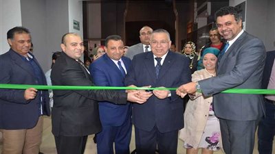 وكيل البرلمان يفتتح معرض أهل البيت في مصر بمتحف الفن الإسلامي