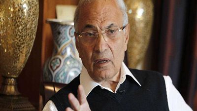 إسماعيل نصر الدين يطالب بإسقاط الجنسية عن أحمد شفيق