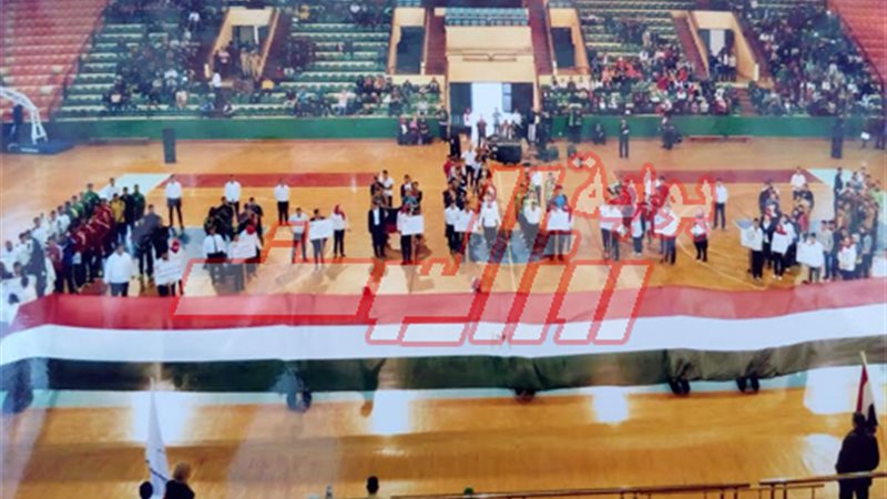 بالصور .. المركز