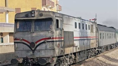مسؤول بالسكة الحديد: تعليمات لسائقي القطارات بتخفيض السرعة بسبب الشبورة