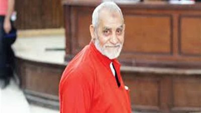 غدا.. محاكمة بديع و738 آخرين في 