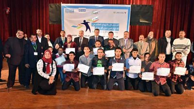 أسيوط تحتفل باليوم العالمي للإعاقة (صور)