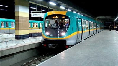 توقف حركة الخط الثانى للمترو بعد تعطل قطار فى محطة جامعة القاهرة