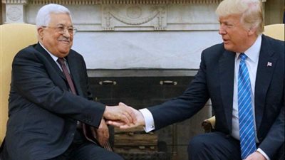 هاتفيا.. ترامب يبحث عباس وضع القدس