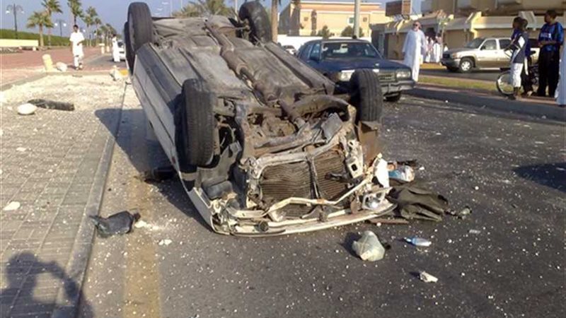 إصابة 13 عاملًا في