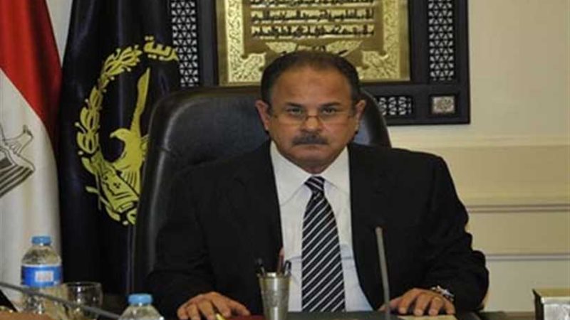 وزير الداخلية يكرِّم