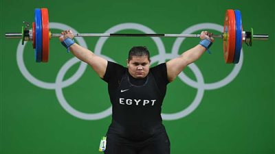 شيماء هريدي تفوز بفضية وبرونزية في بطولة العالم لرفع الأثقال