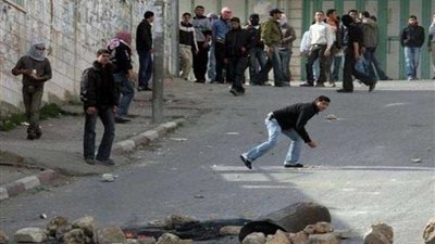 مواجهات مع الاحتلال على مدخل مخيم العروب