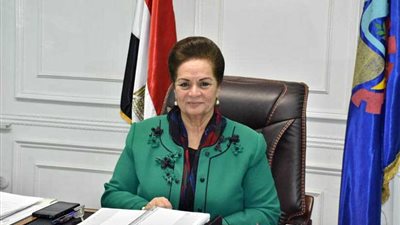 محافظ البحيرة تستجيب لطلبات 24 مواطنًا في اللقاء الأسبوعي