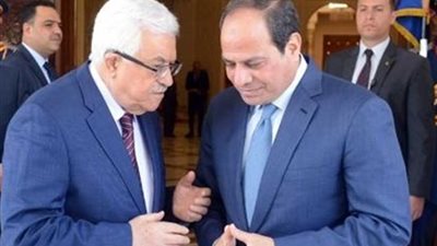 السيسي يتلقى اتصالا من أبو مازن