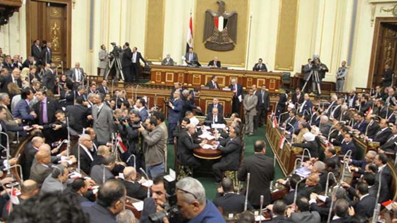 البرلمان يقر قانون