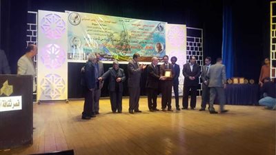 وزير الثقافة: دعم كامل للنهوض بالثقافة في أسيوط