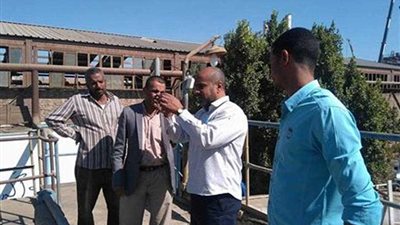 الصحة تتابع محطات مياه الشرب بأسوان (صور)