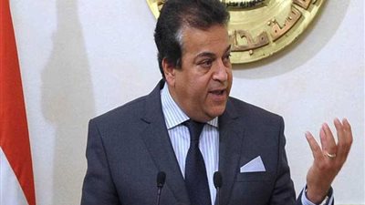 التعليم العالي ورؤساء الجامعات يستنكرون قرار 