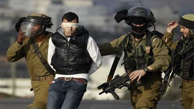 اعتقال 16 فلسطينيا في القدس