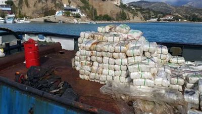 الداخلية تحبط محاولة تهريب 6 أطنان حشيش إلى مصر