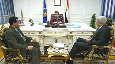 محافظ البحيرة تستقبل نائب وزير الزراعة لحل مشاكل المزارعين