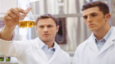 علماء بريطانيين يتوصلون لتصنيع وقود من البيرة