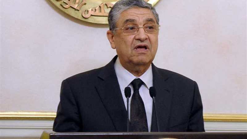 وزير الكهرباء يشهد